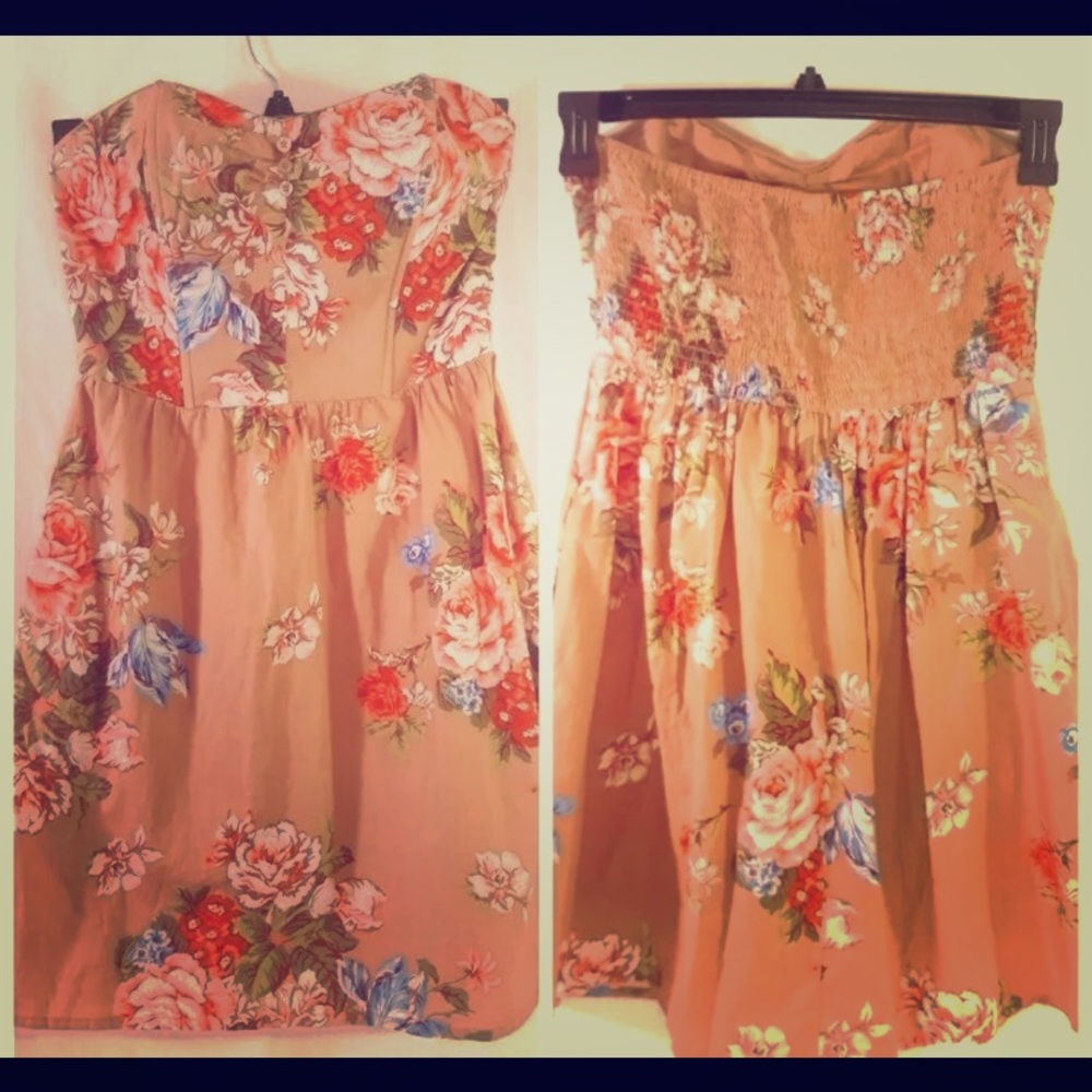 Strapless Sweetheart Floral Pocket Dress